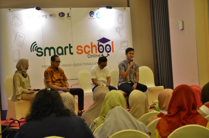 Seminar dan Workshop Smart School Online - Jakarta Timur