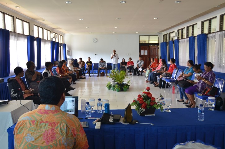 Seminar dan Workshop Smart School Online - Kupang